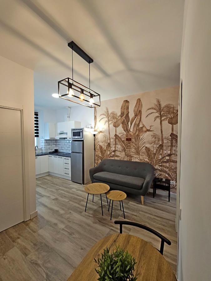 Elegante Apartamento De Diseno. Almería Exterior photo